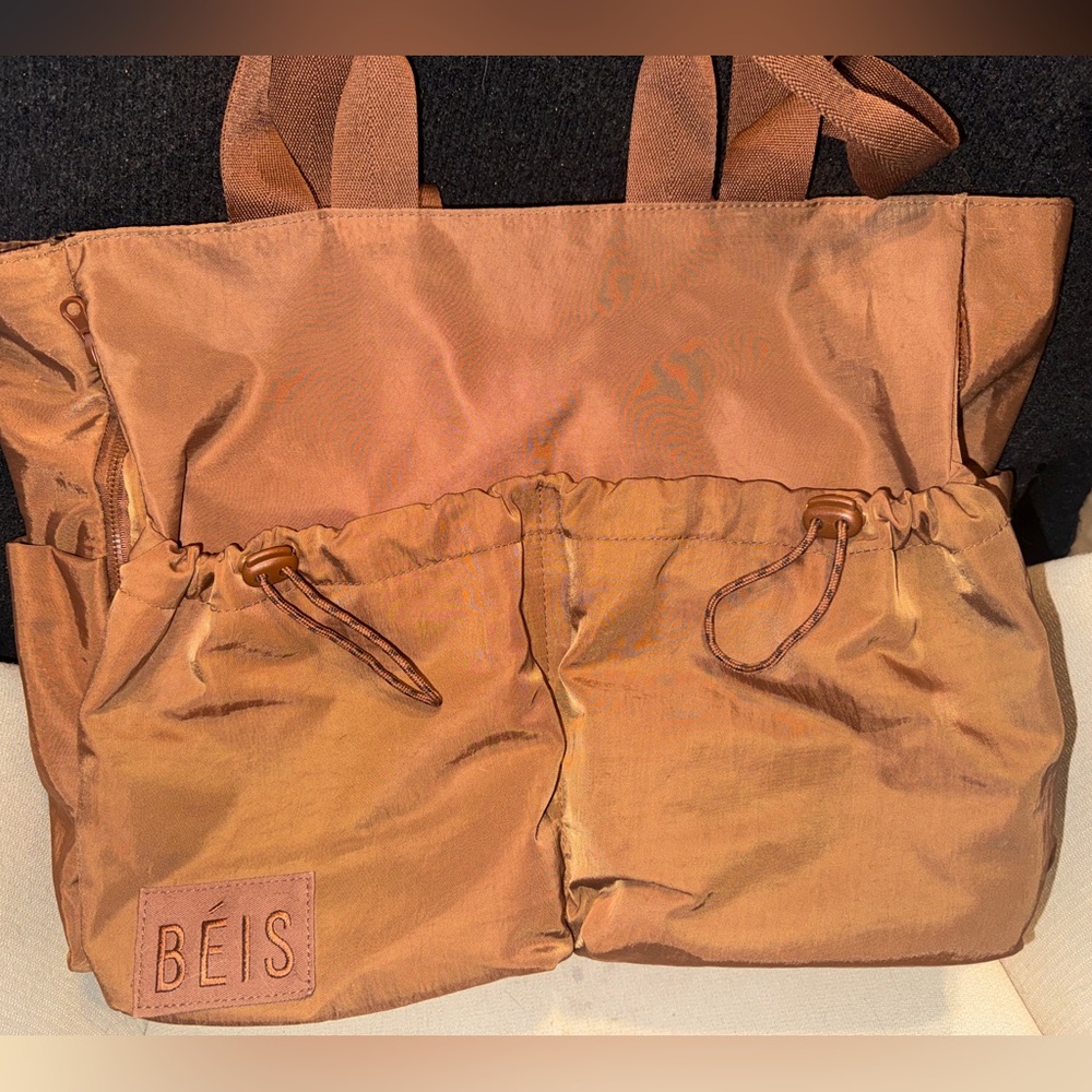 BEIS sport carryall in maple